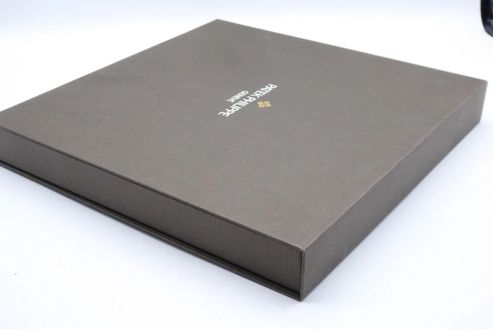 Patek philippe outer carton box - Image 2 of 4