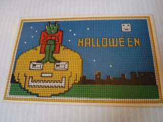 ANTIQUE GIBSON HALLOWEEN POSTCARD #6936 (grid design) UNPOSTED DIVIDED RARE