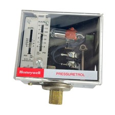Honeywell L404A 1396 Pressuretrol Pressure Controller 10-150 PSI SPST Switch NOS