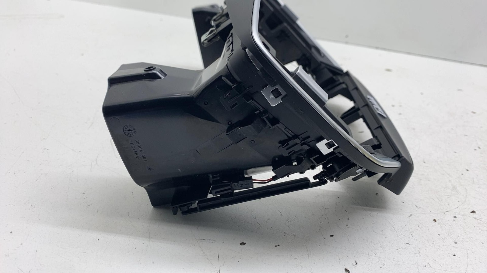 ⭕ 17-20 Maserati Ghibli Front Dash Center Display Screen Bezel Panel 670066392