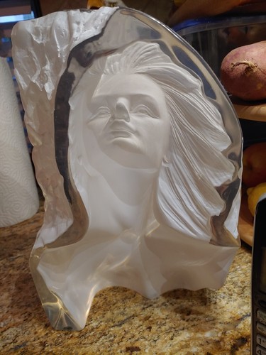 acrylic Woman Sculpture - Picture 12 of 15