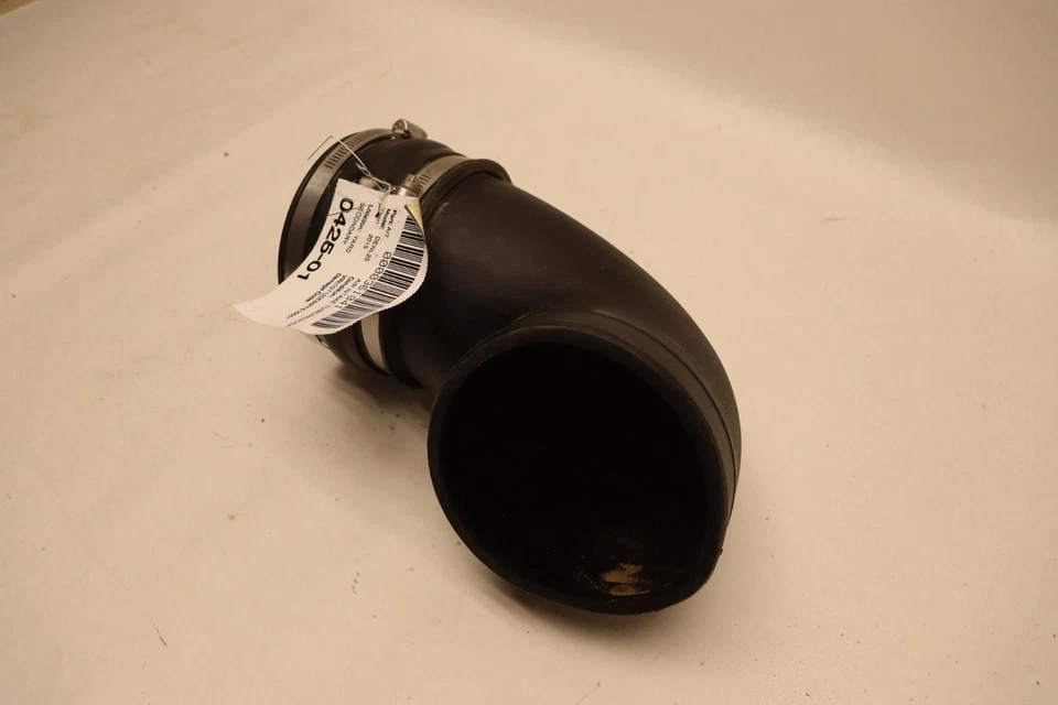 2015-2019 GMC SIERRA 2500 HD 6.6L DIESEL 第二次发动机 空气输入管 原始设备制造商 — 第 3/4 张图片