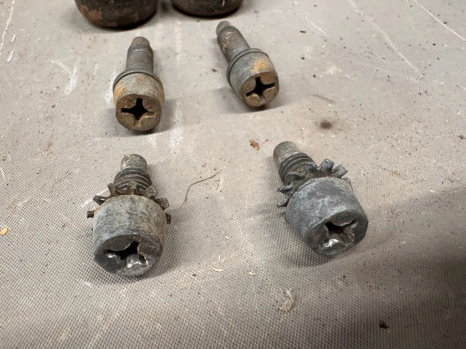 Ford Galaxie 1960-1968 asiento pernos de oruga canastilla banco merodeador Monterey Parklane Foto 2 de 4