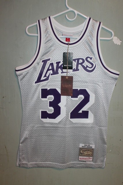 lakers grey jersey