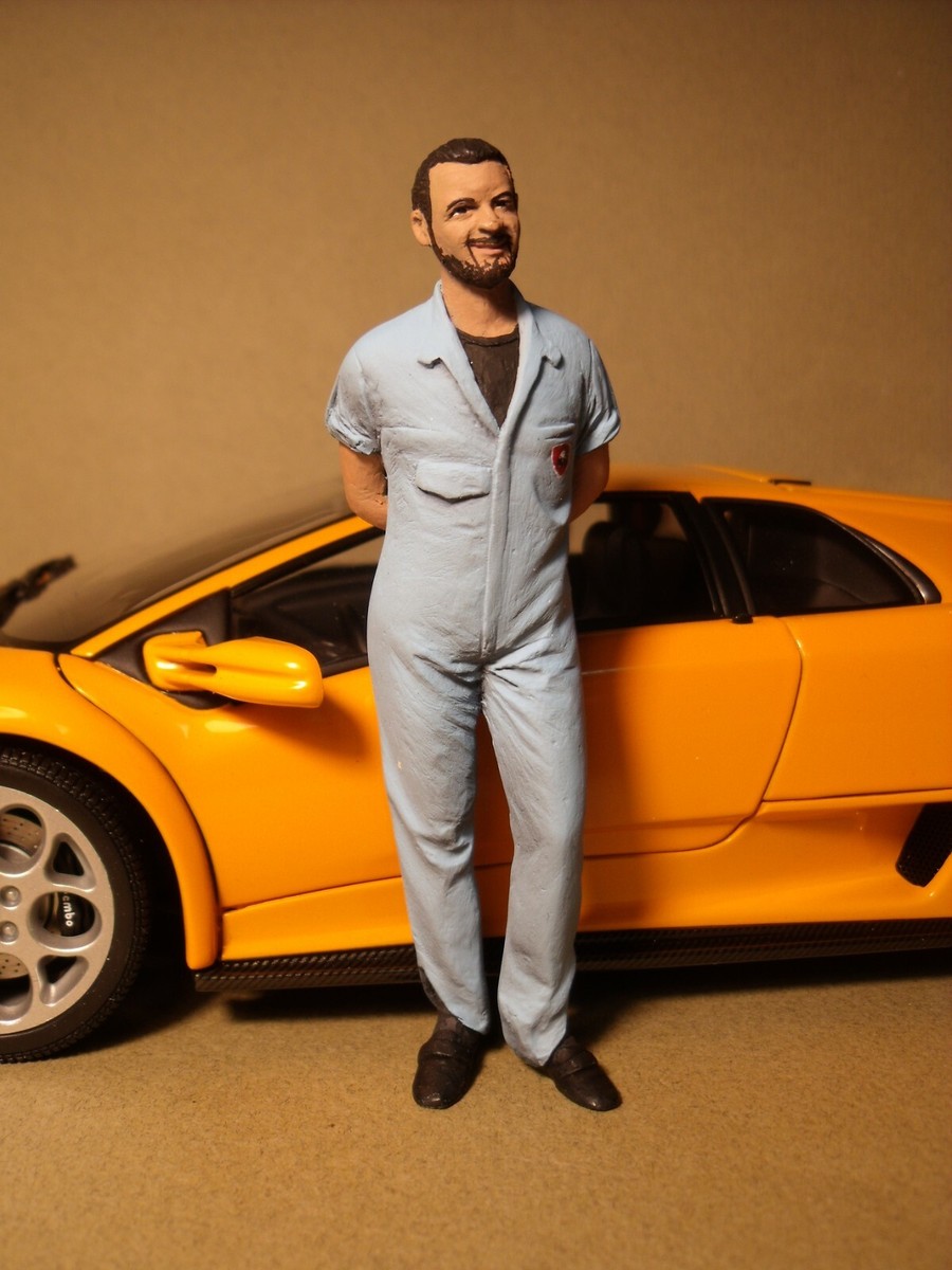 1/18 LAMBORGHINI FIGURINE BALBONI VROOM NOT PEINT AUTOART KYOSHO MINICHAMPS