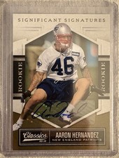 2010 Panini Classics Significant Signatures Aaron Hernandez RC Auto 295/499
