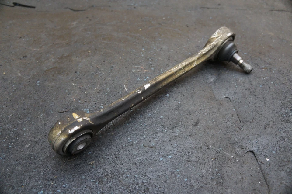 Brazo de control superior trasero izquierdo o derecho 1903506300 OEM Mercedes Amg GT GTS 2016-17 Foto 3 de 4