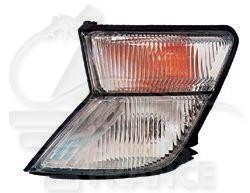 Feu avant-gauche blanc Nissan Patrol GR Y61 1998 1999 2000 2001