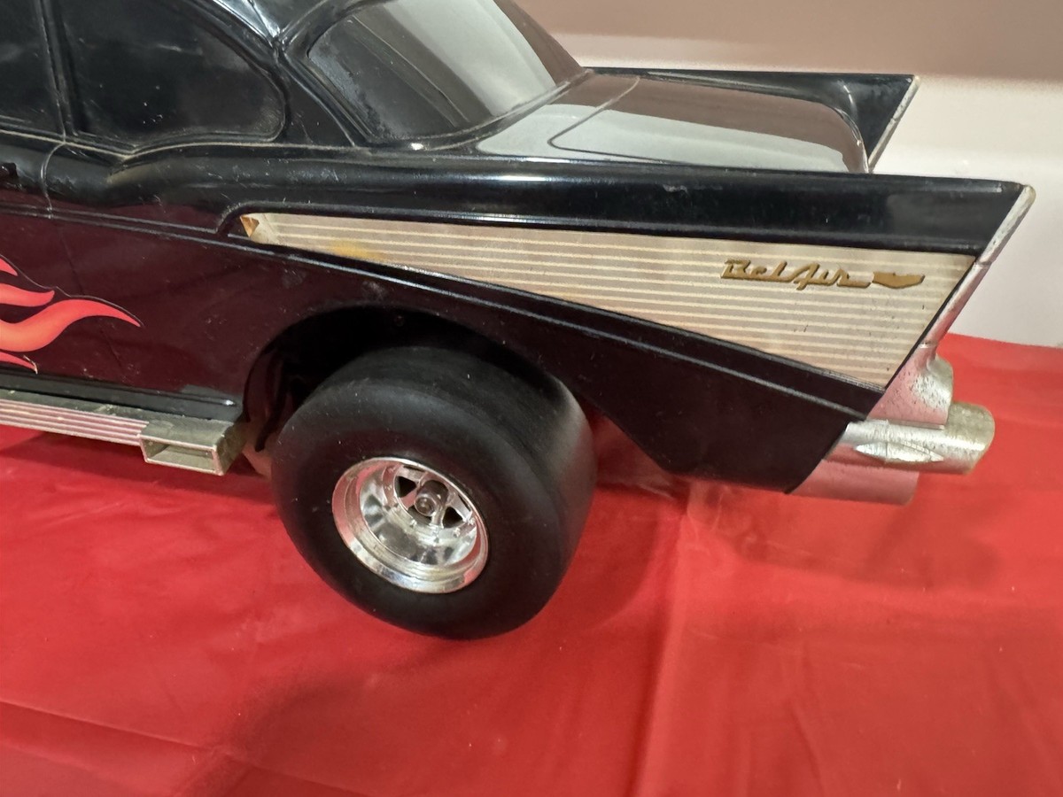 Rare Vintage Shinsei 57 Chevy Bel Air RC Car W Controller Tested