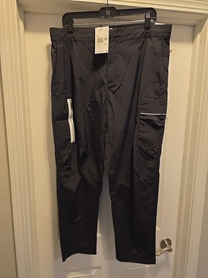 Nike Mens Sportswear Style Essentials Utility Cargo Pants DM6681 010 Size 36 NEW