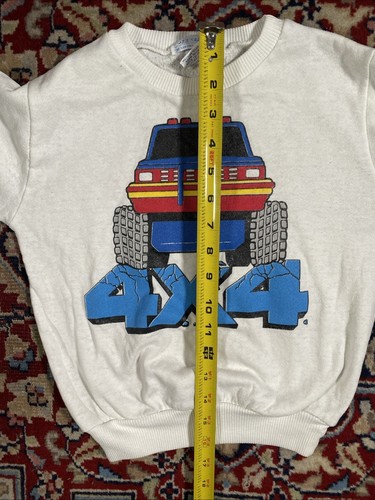 Vintage Oshkosh B Gosh Kids Monster Truck Sweatshirt White Vtg - Picture 6 of 7
