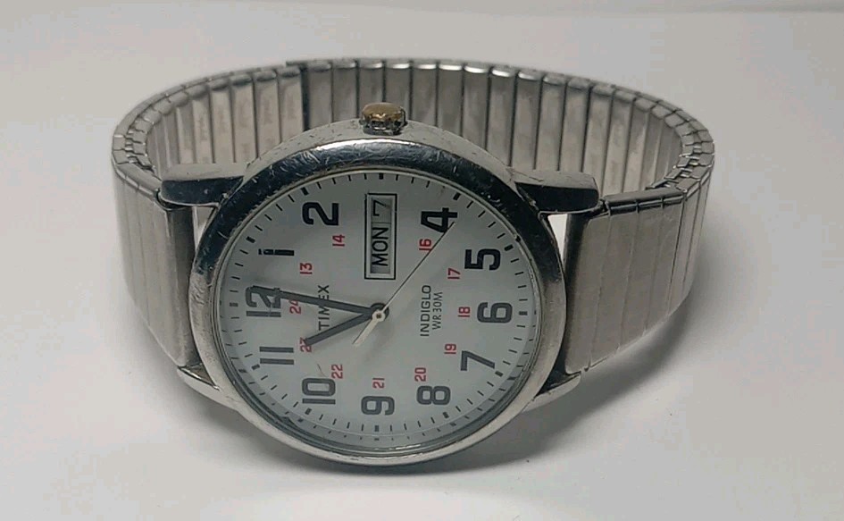 Timex Men's 35mm Silver Tone Day Date Stretch Watch with Indiglo