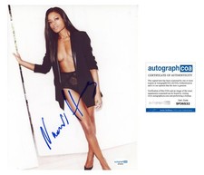 Naomie Harris "Skyfall" Bond Girl AUTOGRAPH Signed Autographed 8x10 Photo ACOA