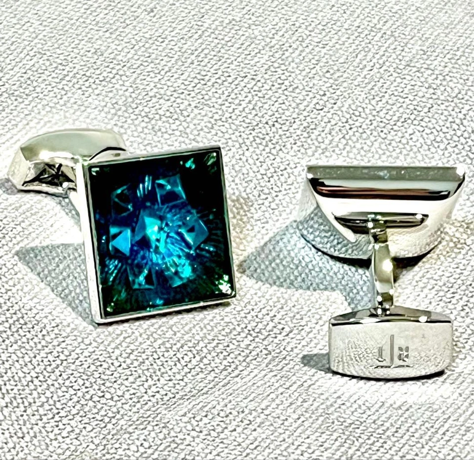 Juego de 2 gemelos cuadrados TATEOSSIAN esmalte azul y rosa usados Foto 4 de 4