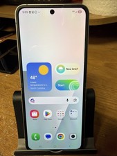 Samsung Galaxy Z Flip 7 Fe 256GB White Unlocked Smartphone