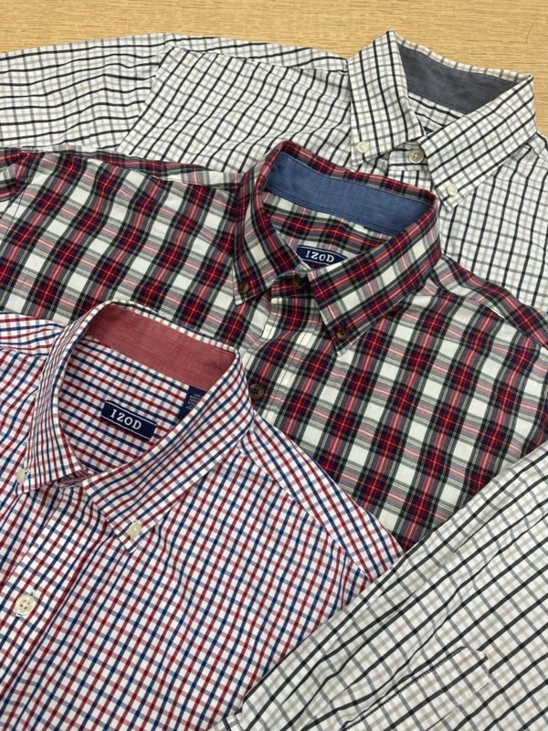 Lot of 3 IZOD Men's Long Sleeve Button Down Shirts Size M.