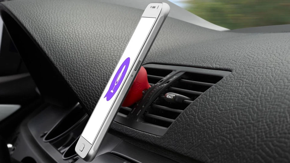 Logitech ZeroTouch Magnetic Air Vent Mount - Black - Image 4 of 4