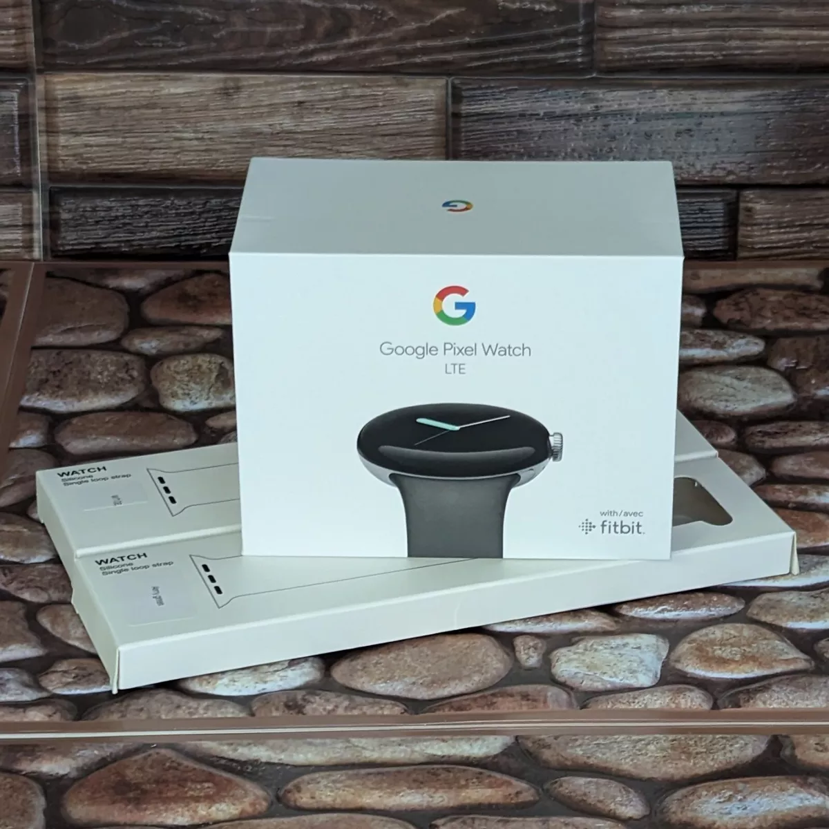 Google Pixel Watch LTE Polished Silver Case / Charcoal Active Band