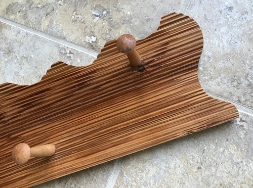Unique Rustic Hand Crafted Wooden Wall-Mounted Coat/Hat Rack with 3 Pegs - Picture 7 of 11