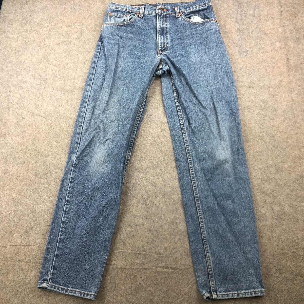 Vintage Levis 550 Jeans Men 33x32 Relaxed Tapered Fit Blue Wash
