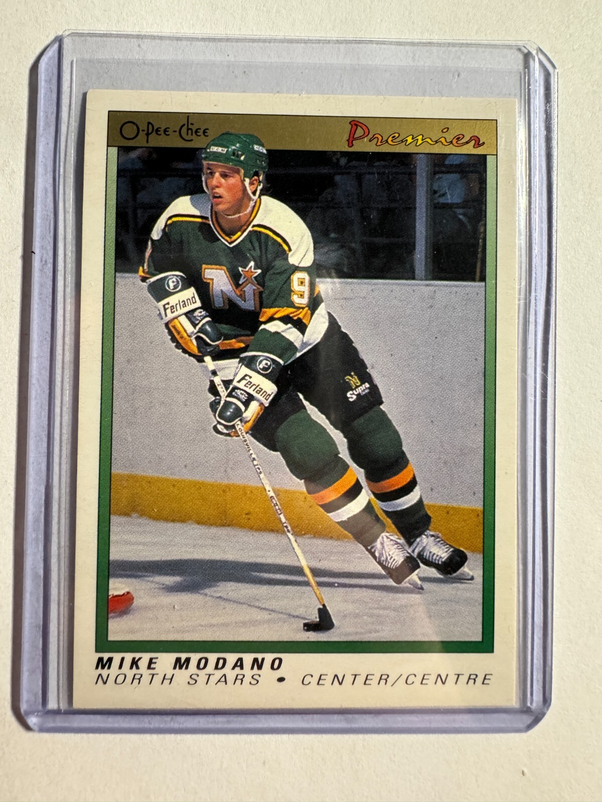 K169,268 - 1990-91 OPC Premier #74 Mike Modano RC