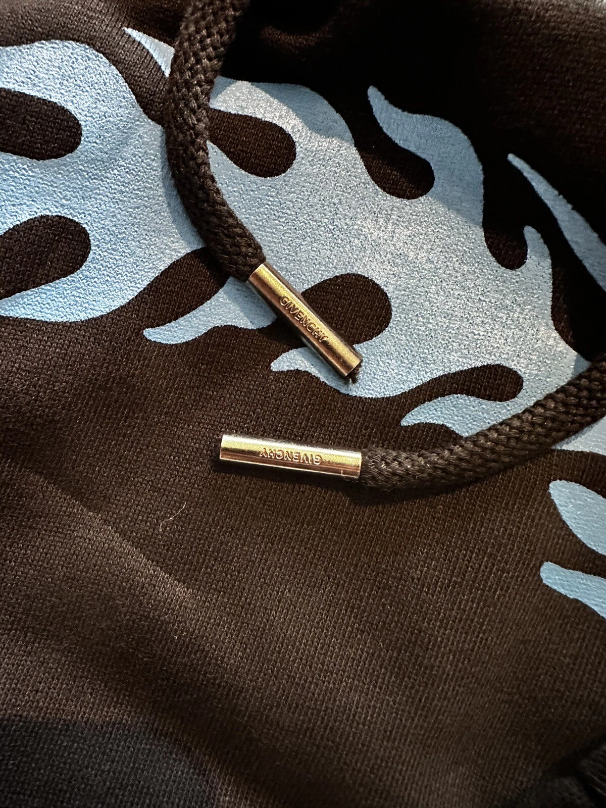 FELPA CON CAPPUCCIO GIVENCHY BURNING QUESTION