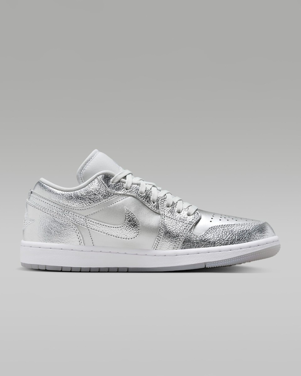 NEW] Women's Air Jordan 1 Low SE Shoes Silver FN5030-001 | eBay