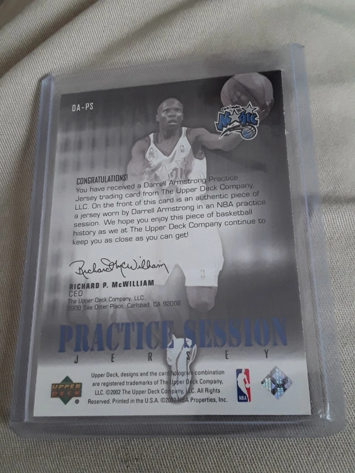 Darrell Armstrong SP Uniforme Reliquia 2001 Cubierta Superior Sesión de Práctica Foto 2 de 2