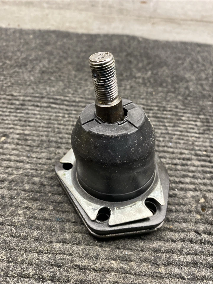 Upper Ball Joint  Moog  K6024 - Image 2 of 4