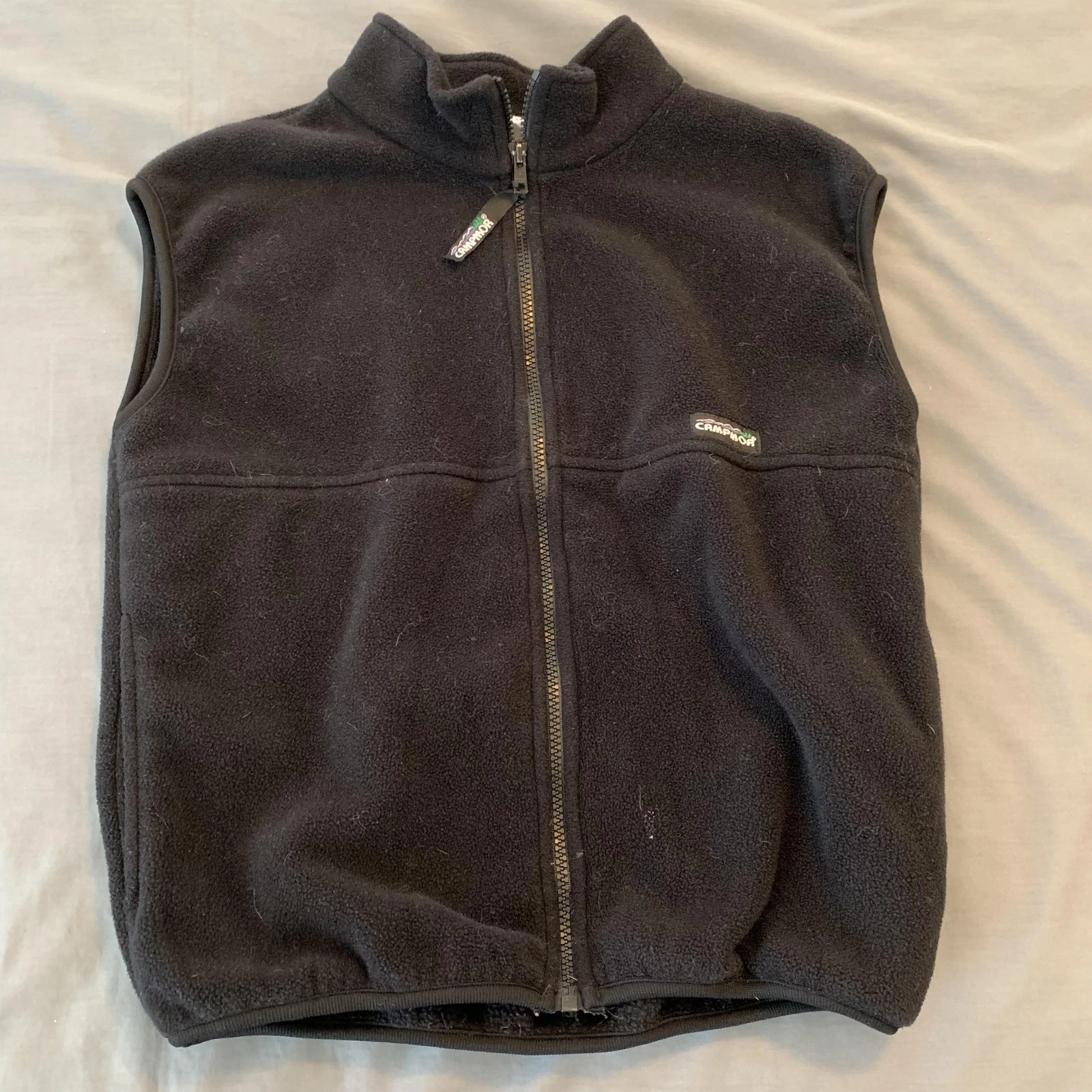 Campmor Vest Mens Medium Black Fleece Full Zip Hiking Outdoor Travel Layer