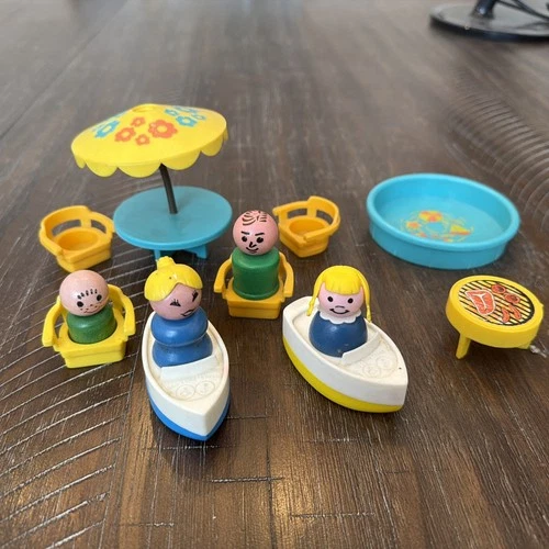 Fisher Price Little People Play Family Rooms 909 Patio Furniture Vintage 60s-70s