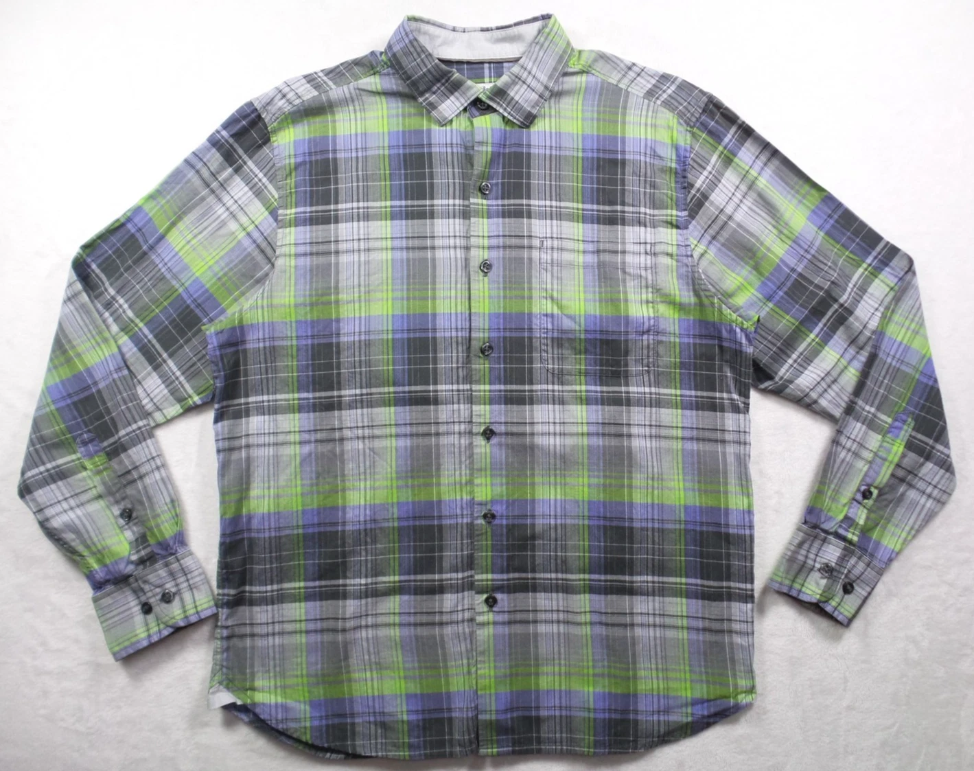 Tommy Bahama Shirt Mens Medium Green Gray Plaid Pima Cotton Button Down Casual
Opens in a new window