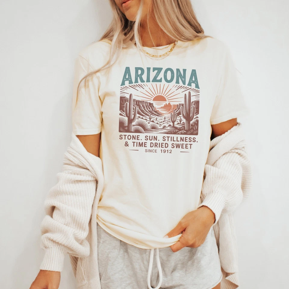 Camiseta gráfica del desierto de Arizona paisaje de cactus puesta de sol escena de la naturaleza anuncio del suroeste Foto 3 de 4