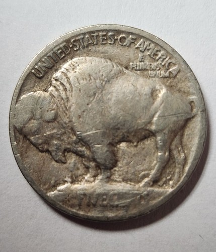 1912 V Nickel, 1913 & 1935 Buffalo Nickel. No Visible Mint Marks - Picture 9 of 11