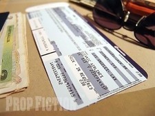 Lost - Oceanic Airlines Flight 815 Prop Passenger Ticket / Cosplay Boarding Pass