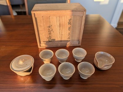 Hagi Ware Sencha Tea Set (萩焼 煎茶器) by Sakakura Shinbei XII   Taisho or Showa Era