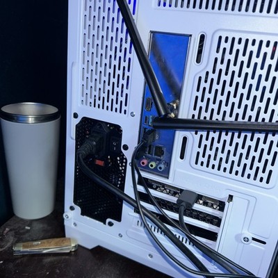 GTX 1660 Gaming PC | i5-9400F | 16GB RAM | 256GB M.2 | Aquarium