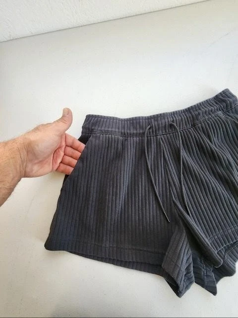 Nike Ribbed Knit Shorts Womens Medium Black Lounge Drawstring Lounge Athletic - Image 4 of 4