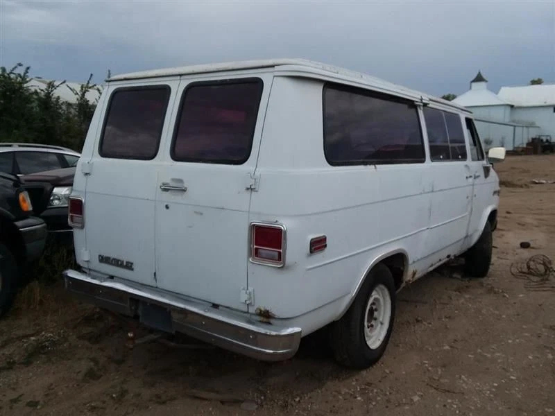 自动变速器 2WD TH700 Opt MD8 适合 83-91 SUBURBAN 1500 2011658 — 第 4/4 张图片