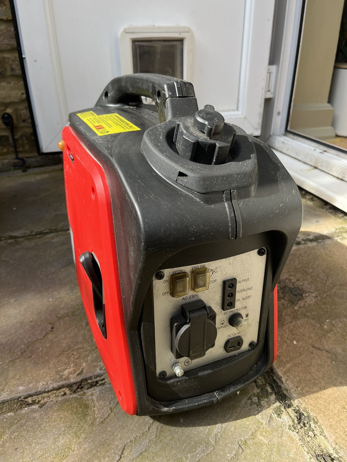 Clarke IG1200 Inverter Generator 1100W power 230v suitcase eBay