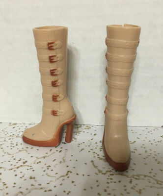 Souliers pour poupée Las Amigas - Bottines blanches - Paola Reina