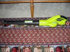 SUN JOE 20 V olt Lithiun Ion Blower Model BJ601C Leaf Used Once NICE No Battery