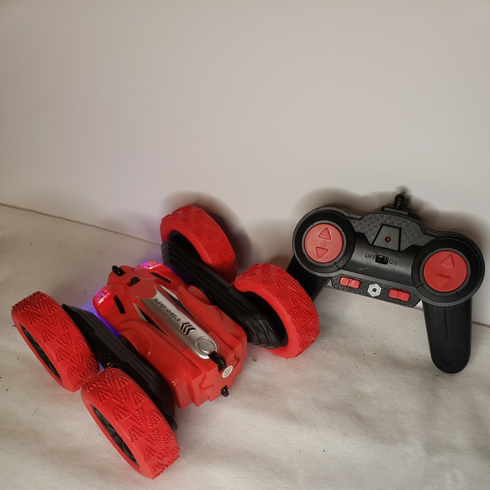 RC Pioneer: 4 Wheel Drive Multi-direction Remote Control Red Super Stunt Car 