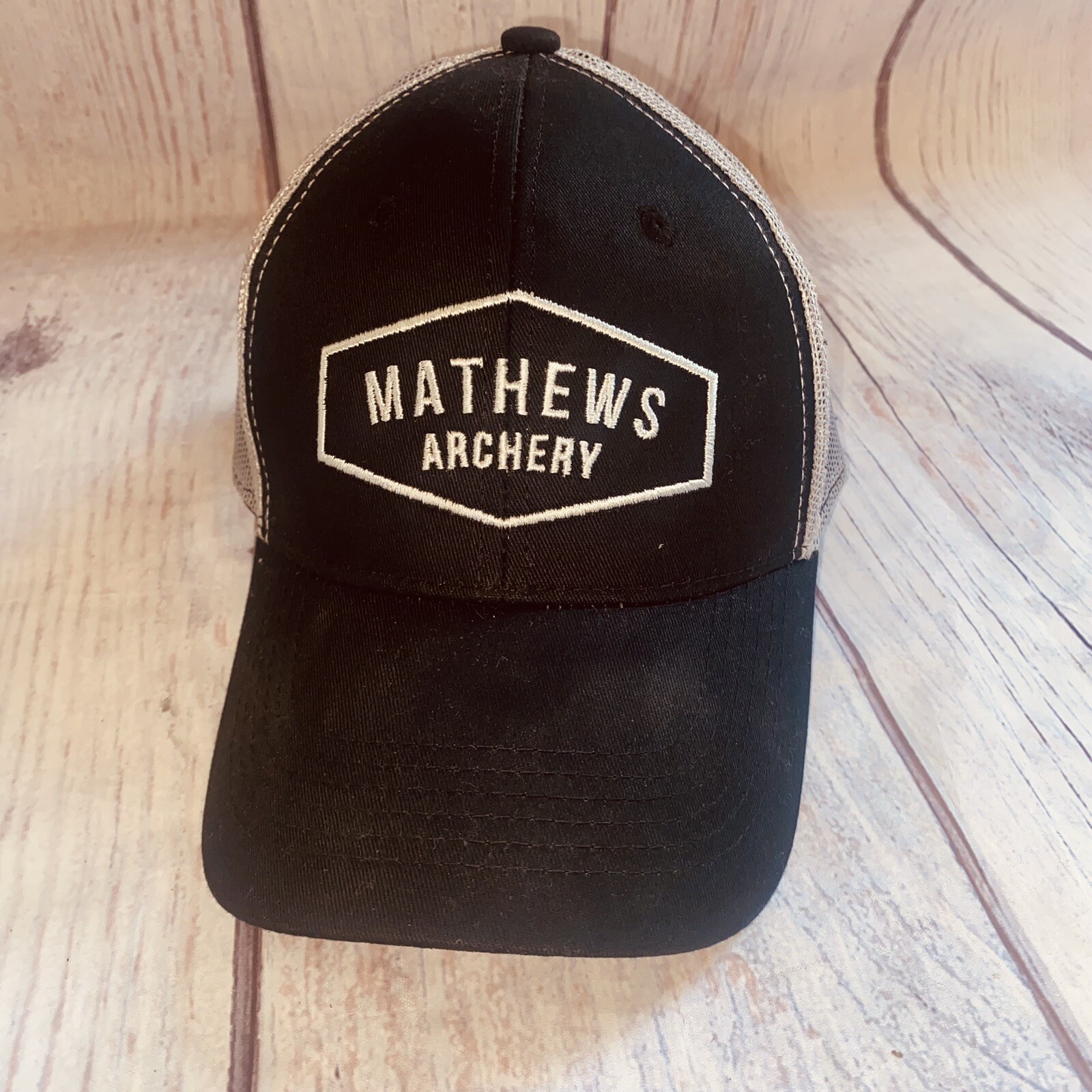 Matthews Archery Hat Cap Adjustable SnapBack Blac… - image 1