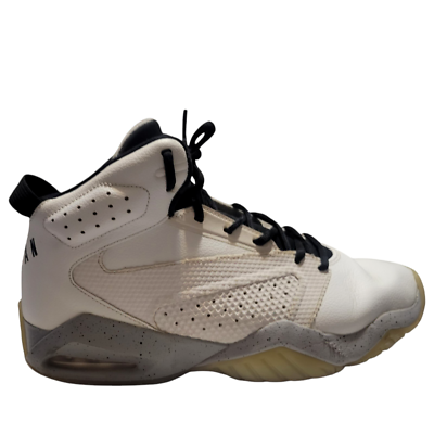 nike basketball shoes off white