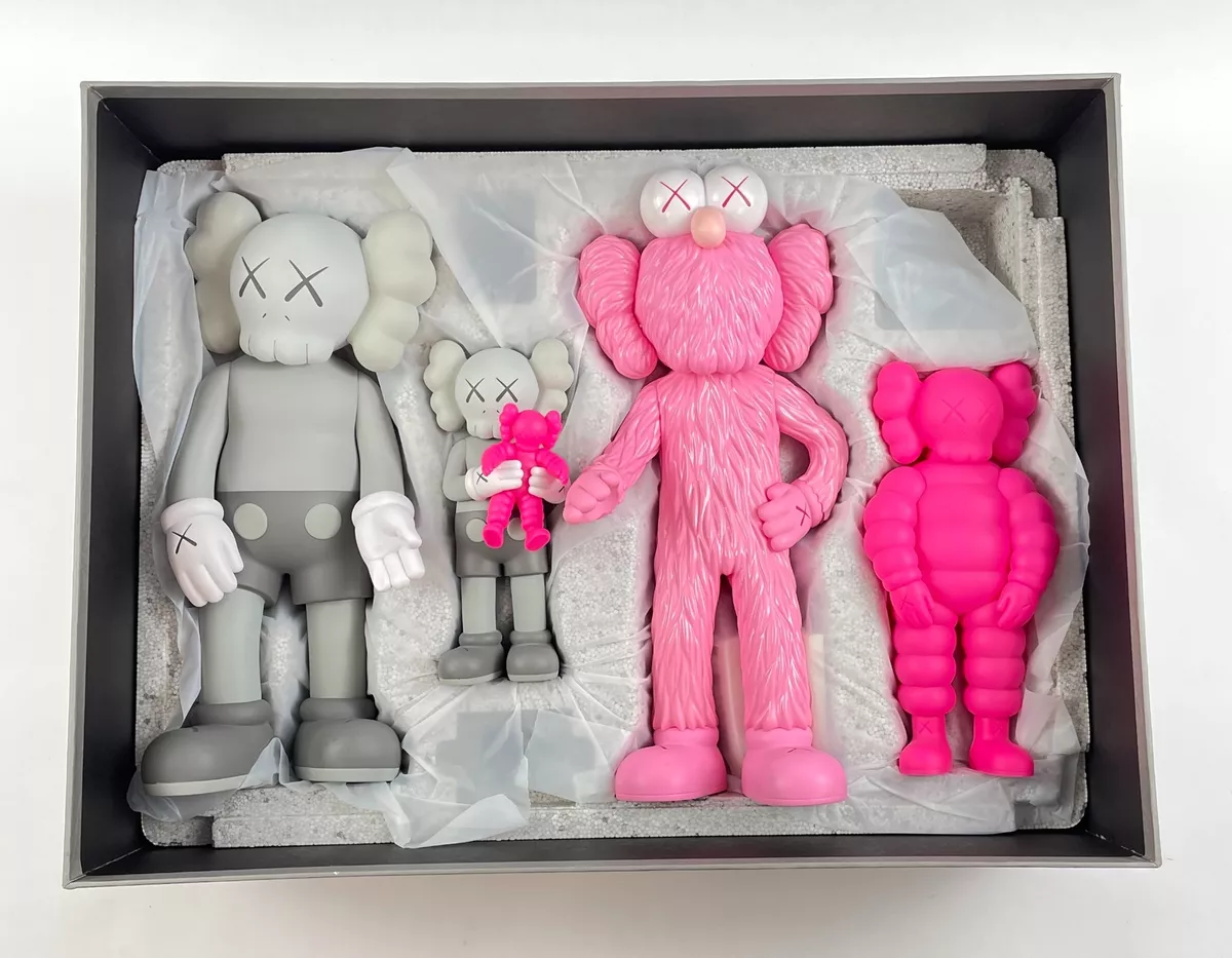 Kaws Family Vinyl Figure Set Open Edition Grey/ Pink/ Fluoro Pink