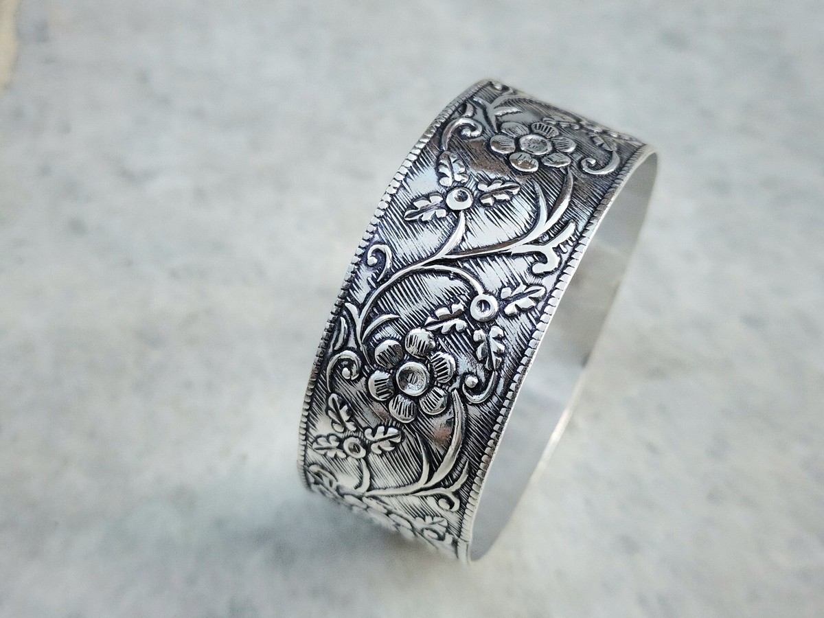 アクセサリー Vintage Silver Heavy Wide Bangle 925 Pure S999 Sterling Silver 999 Vintage Wide Bracelet Bangle