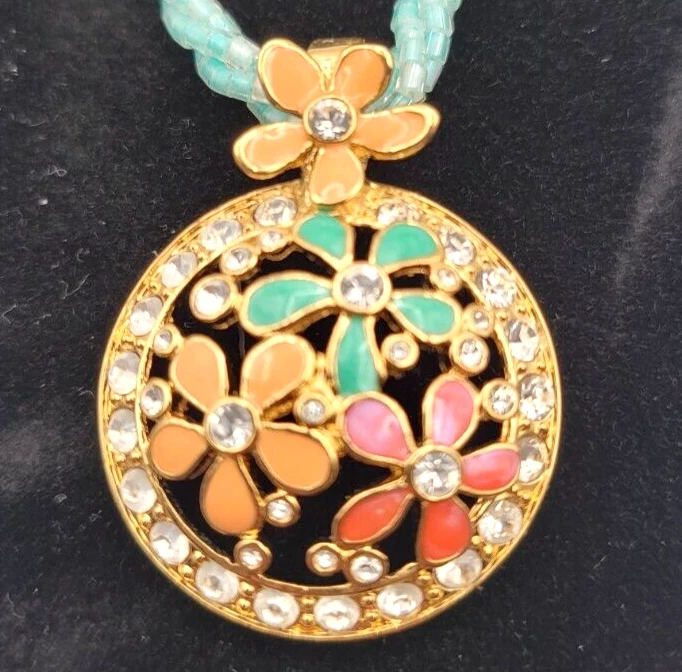 COLLAR COLGANTE DE DIAMANTES DE IMITACIÓN FLOR ESMALTE TONO ORO NOLAN MILLER AZUL FIRMADO 16" Foto 2 de 4