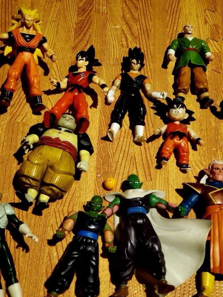 Juego de 18 figuras de acción clásicas originales de Dragon Ball Z Foto 4 de 4