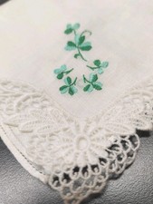 Antique ladies linen handkerchief white w/embroidered green clover and lace